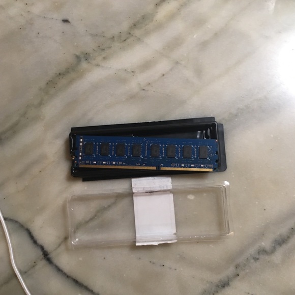 Hynix 4GB - Picture 6 of 6